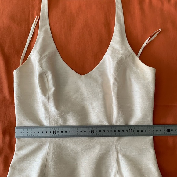 Kelly and Diane Silk Stylish & Sleek Suit - Picture 10 of 16